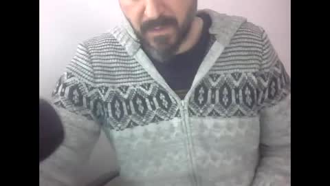 Snapshot of hayal758 chatting on 12-15-25, 01:26 hayal758 online show from 12-15-25, 01:26