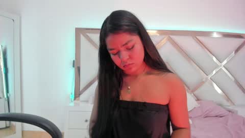 Hayami  online show from 01-16-25, 06:37