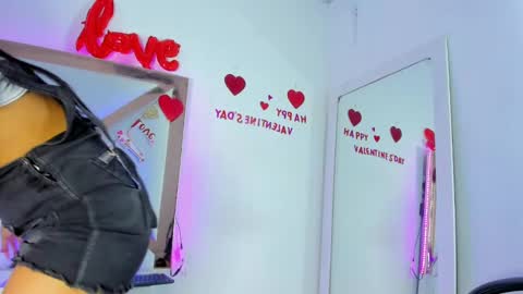 Hayami  online show from 02-11-25, 12:37