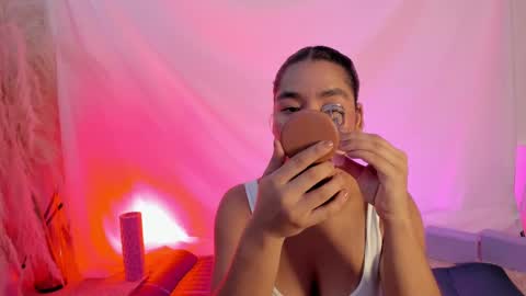 Hayami  online show from 09-16-25, 12:50