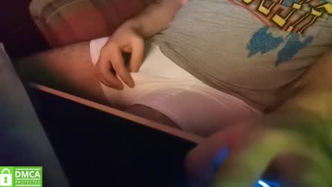 Snapshot of haydarcum chatting on 01-10-25, 10:36 ZhongLi online show from 01-10-25, 10:36