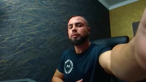 HayesWood online show from 11-04-25, 05:50