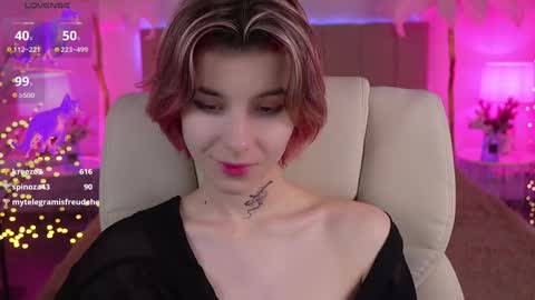 haylaamber online show from 12-13-24, 04:11