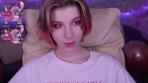 haylaamber online show from 02-15-25, 05:17