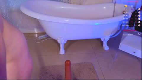 Snapshot of haylefirehot chatting on 02-02-25, 05:10 Hayle online show from 02-02-25, 05:10