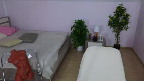 Snapshot of haylefirehot chatting on 02-03-25, 02:36 Hayle online show from 02-03-25, 02:36