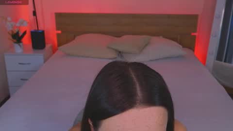 Snapshot of haylefirehot chatting on 11-10-25, 01:26 Hayle online show from 11-10-25, 01:26