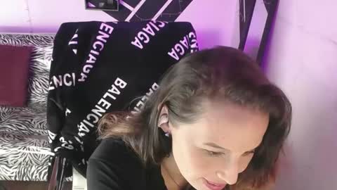 Snapshot of hayleymiller_vc chatting on 02-25-25, 08:36 hayley miller online show from 02-25-25, 08:36