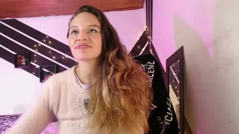 Snapshot of hayleymiller_vc chatting on 03-08-25, 07:05 hayley miller online show from 03-08-25, 07:05