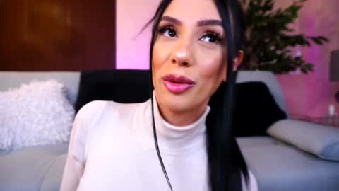 Haylie online show from 01-02-25, 09:22