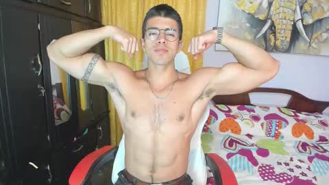 Snapshot of hazbinstudio chatting on 10-29-25, 10:44 hazbinstudio online show from 10-29-25, 10:44