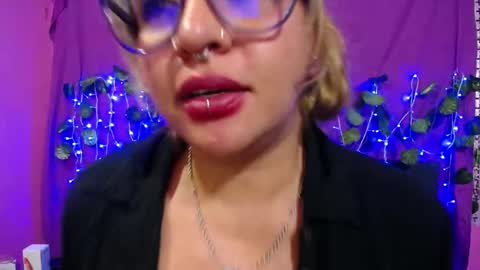 hazel online show from 02-20-25, 09:55