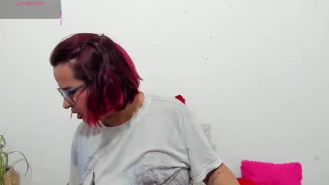 hazel online show from 04-24-26, 09:56