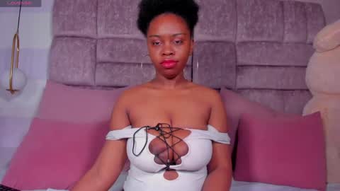 Snapshot of hazel_lanee chatting on 05-24-26, 03:55 hazel_lanee online show from 05-24-26, 03:55
