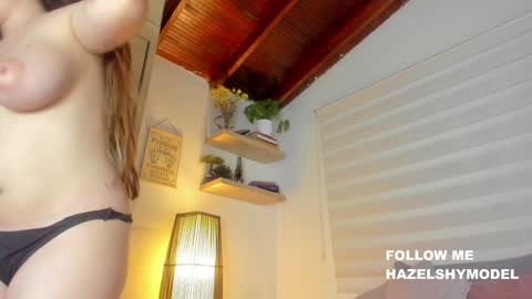 Im Hazel online show from 12-03-24, 08:28