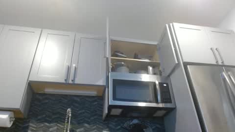 Hazel online show from 01-05-25, 03:34