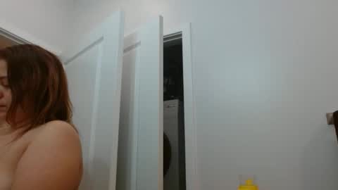 Hazel online show from 02-08-25, 07:49