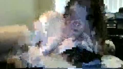 hazelbasil32728 online show from 04-28-26, 05:40