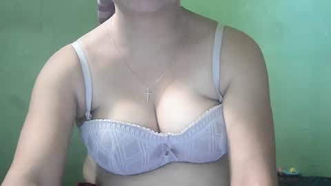 hazeldhane online show from 06-18-26, 02:34