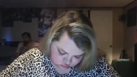 Hazeleyez97 online show from 09-17-25, 06:42