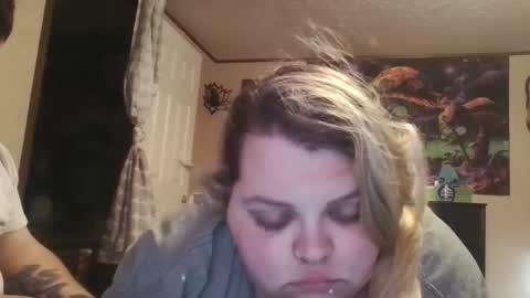 Hazeleyez97 online show from 10-10-25, 10:09