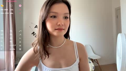 Snapshot of hazelhartshorn chatting on 06-03-26, 12:41 Kira online show from 06-03-26, 12:41