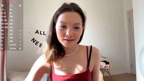 Snapshot of hazelhartshorn chatting on 06-07-26, 01:15 Kira online show from 06-07-26, 01:15