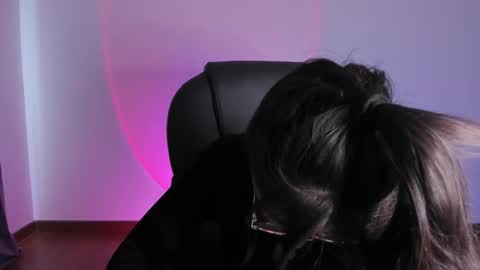 HazelKush online show from 09-23-25, 08:01