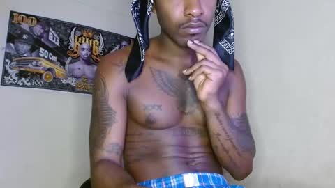 hazlan_420 online show from 10-08-25, 12:14