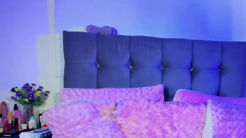 HAZZ SMITH online show from 11-24-25, 06:29