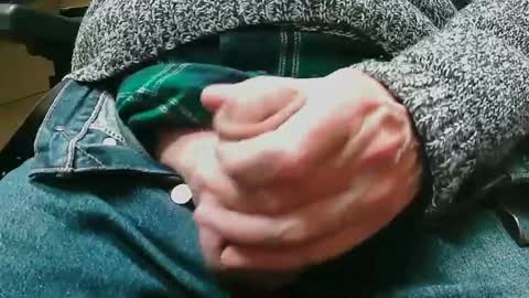 Eddy online show from 12-13-24, 02:27