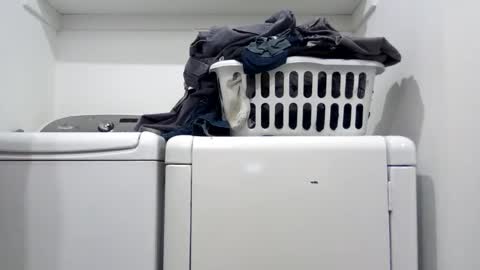 hdrsh08 online show from 04-26-26, 04:48