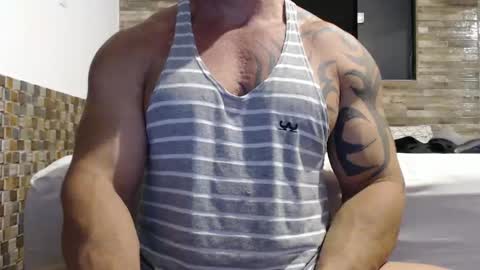 Snapshot of healedcarioca chatting on 01-14-25, 03:11 Brazilian bigdick online show from 01-14-25, 03:11