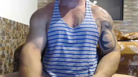 Snapshot of healedcarioca chatting on 02-07-25, 03:23 Brazilian bigdick online show from 02-07-25, 03:23