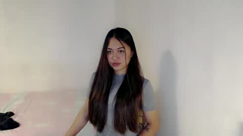 Snapshot of heart_of_asia chatting on 05-06-26, 02:22 Yoshin online show from 05-06-26, 02:22