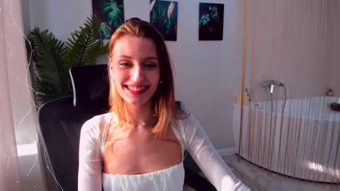 Snapshot of heartedlove_1 chatting on 02-16-25, 06:43 heartedlove_1 online show from 02-16-25, 06:43