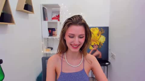 Snapshot of heartedlove_1 chatting on 02-22-25, 06:28 heartedlove_1 online show from 02-22-25, 06:28