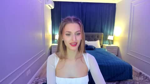 Snapshot of heartedlove_1 chatting on 10-06-25, 11:51 heartedlove_1 online show from 10-06-25, 11:51