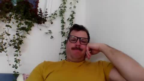 MT online show from 02-03-25, 01:41