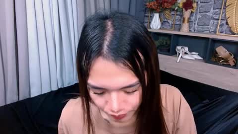 HEATHER online show from 02-16-26, 09:33