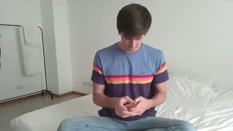 HeatSignal online show from 12-02-25, 04:46