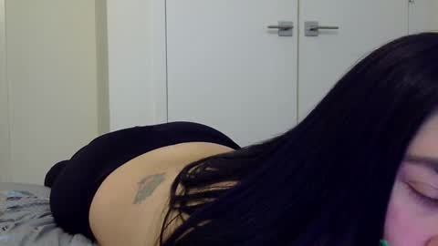 Snapshot of heatwavee chatting on 01-06-25, 02:25 heatwavee online show from 01-06-25, 02:25