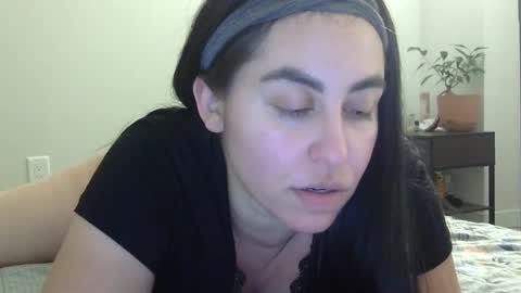 Snapshot of heatwavee chatting on 10-12-25, 08:52 heatwavee online show from 10-12-25, 08:52