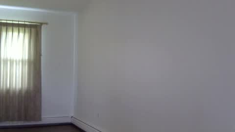 Snapshot of heatwavee chatting on 11-14-25, 04:06 heatwavee online show from 11-14-25, 04:06