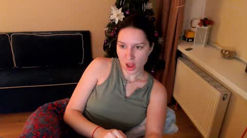 Heaven girl online show from 01-26-25, 03:03