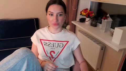 Heaven girl online show from 03-11-25, 04:29