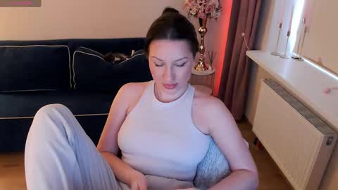 Heaven girl online show from 04-29-26, 01:26