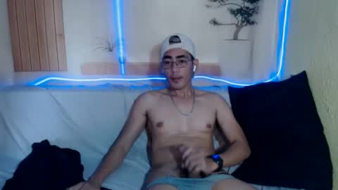 Steven online show from 03-12-26, 01:56