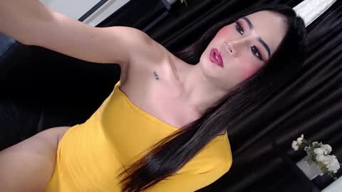 Snapshot of heavenlycum69_mickey chatting on 12-13-24, 06:53 Mickey online show from 12-13-24, 06:53