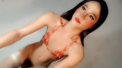 Snapshot of heavenlycum69_mickey chatting on 12-15-24, 06:37 Mickey online show from 12-15-24, 06:37